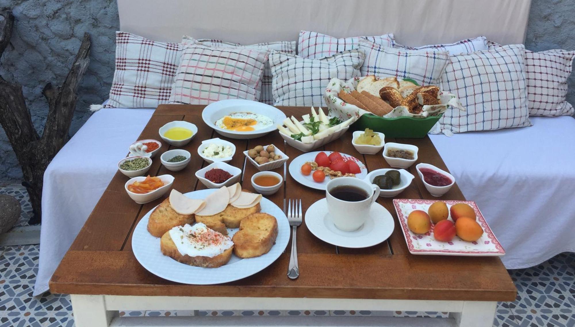 Macide Hanim Konagi Ayvalik Luaran gambar