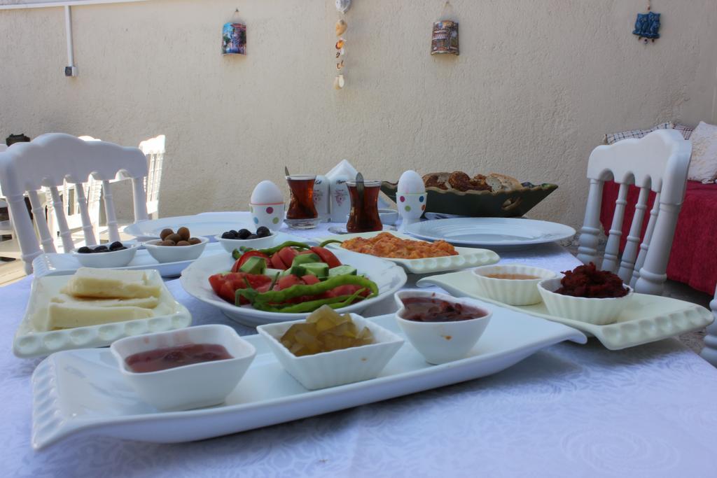 Macide Hanim Konagi Ayvalik Luaran gambar